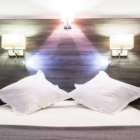 Actuel Centre Gare Hotel 3*