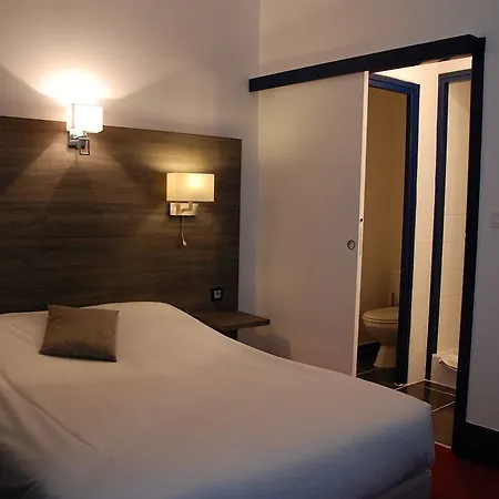 Actuel Centre Gare 3* Chambery