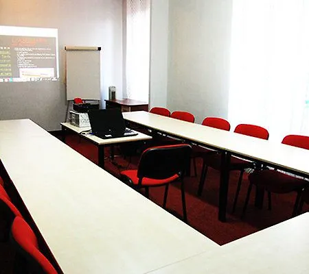 Actuel Centre Gare Hotel 3*