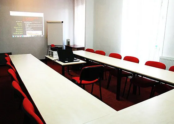 Actuel Centre Gare Hotel 3*