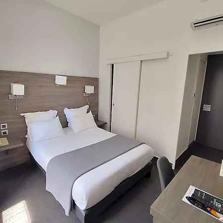 Actuel Centre Gare Hotel 3*