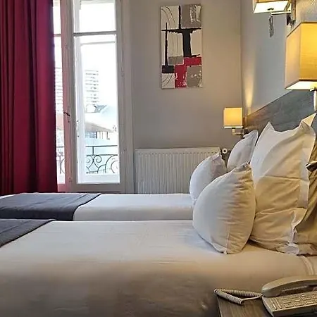 Actuel Centre Gare Hotel Chambéry